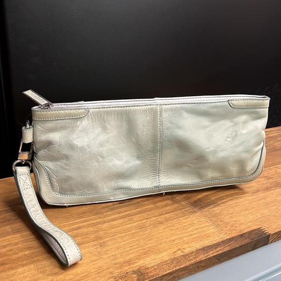 Kenneth Cole - Reaction mint green leather clutch - Picture 2 of 4